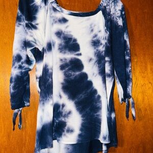 Tie-Dye Long Sleeve Women's Top